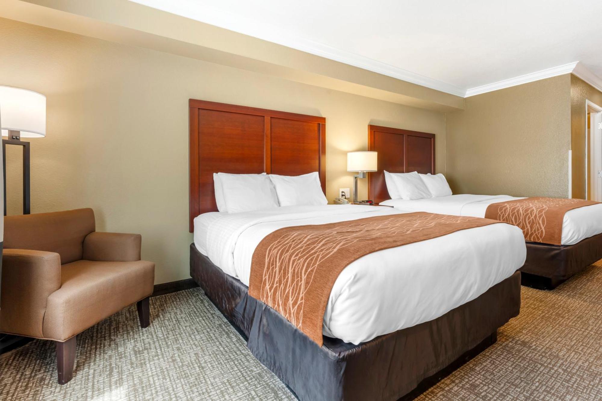 Comfort Inn Арката Екстериор снимка