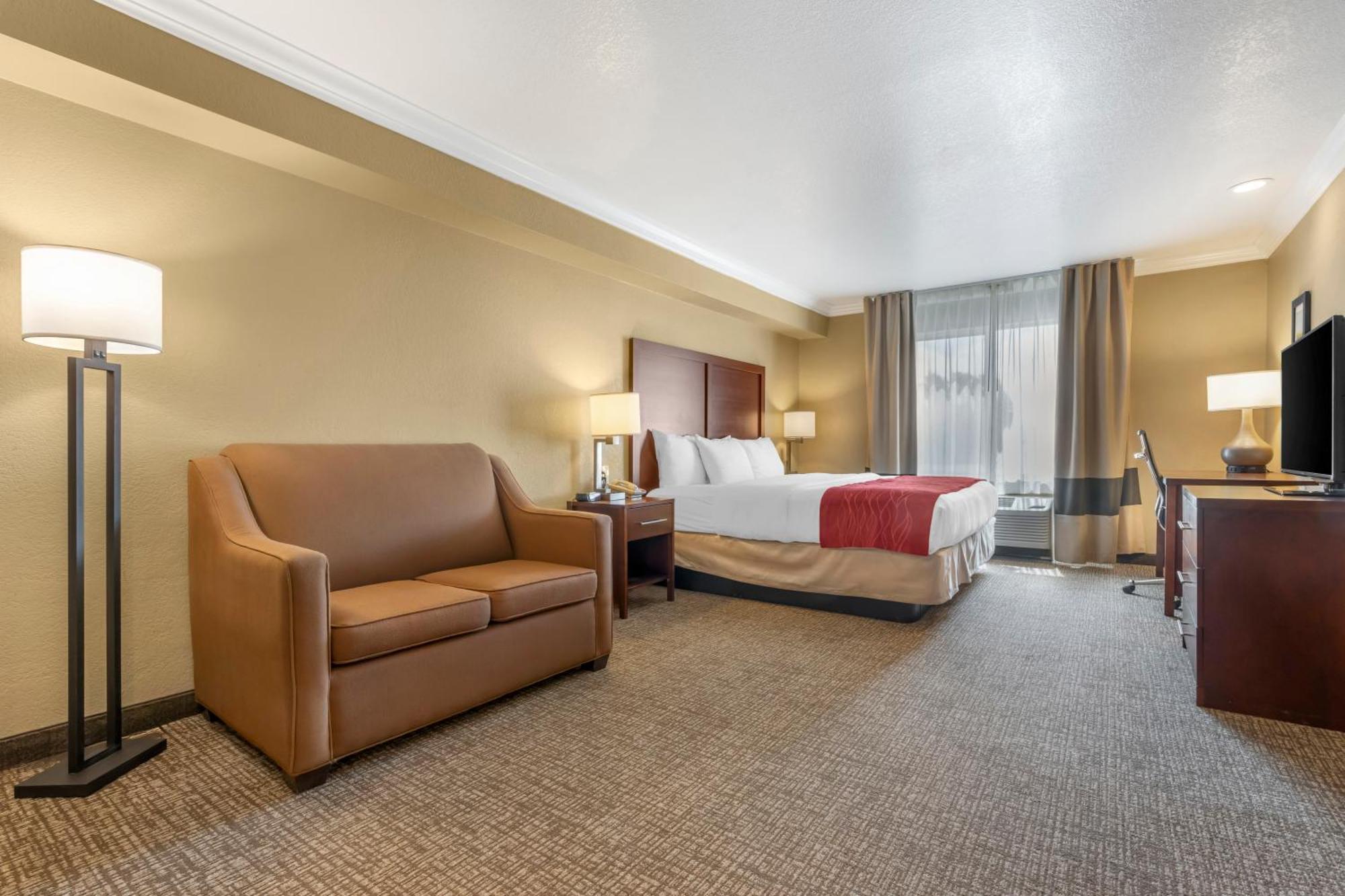 Comfort Inn Арката Екстериор снимка
