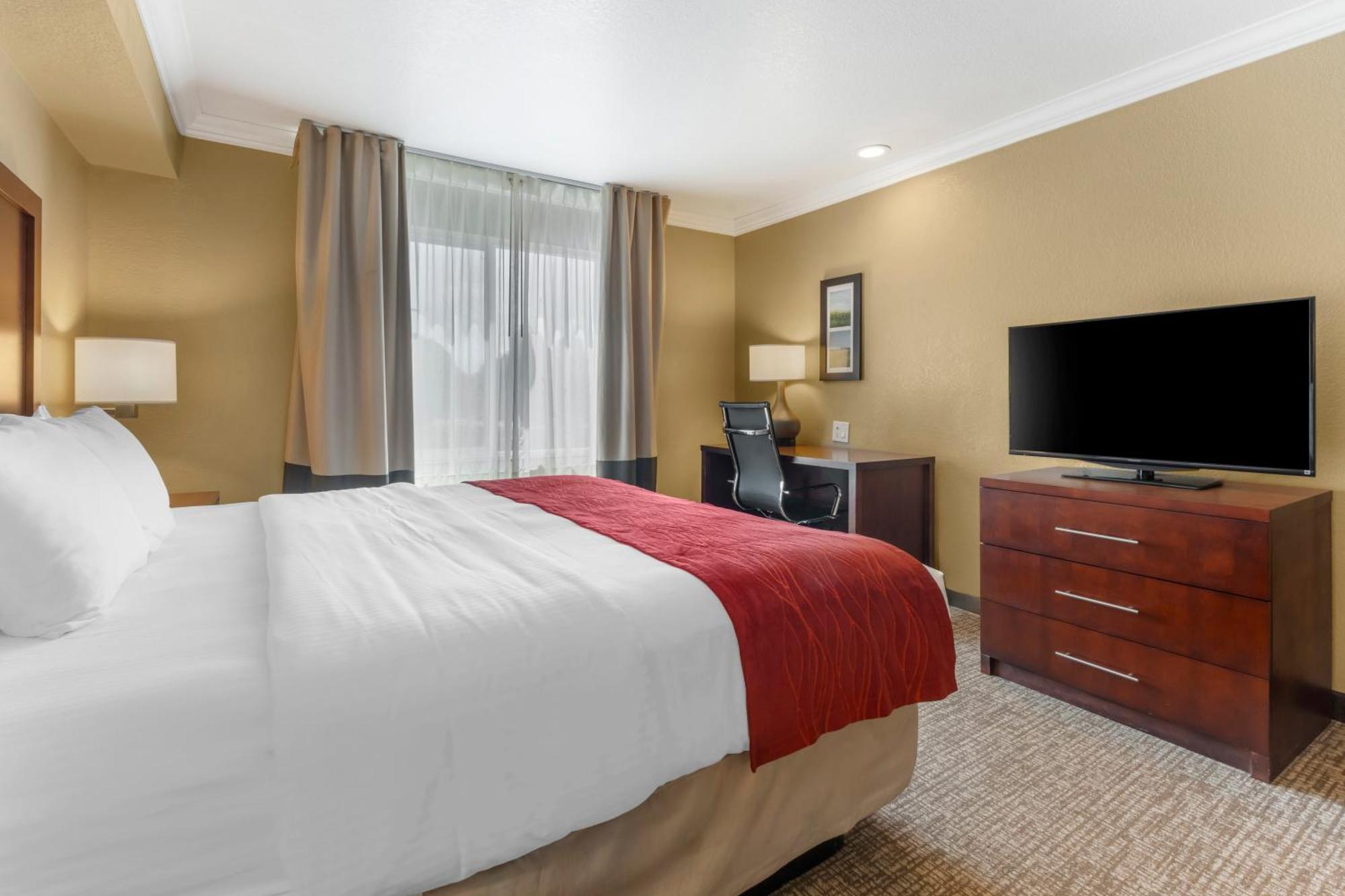 Comfort Inn Арката Екстериор снимка