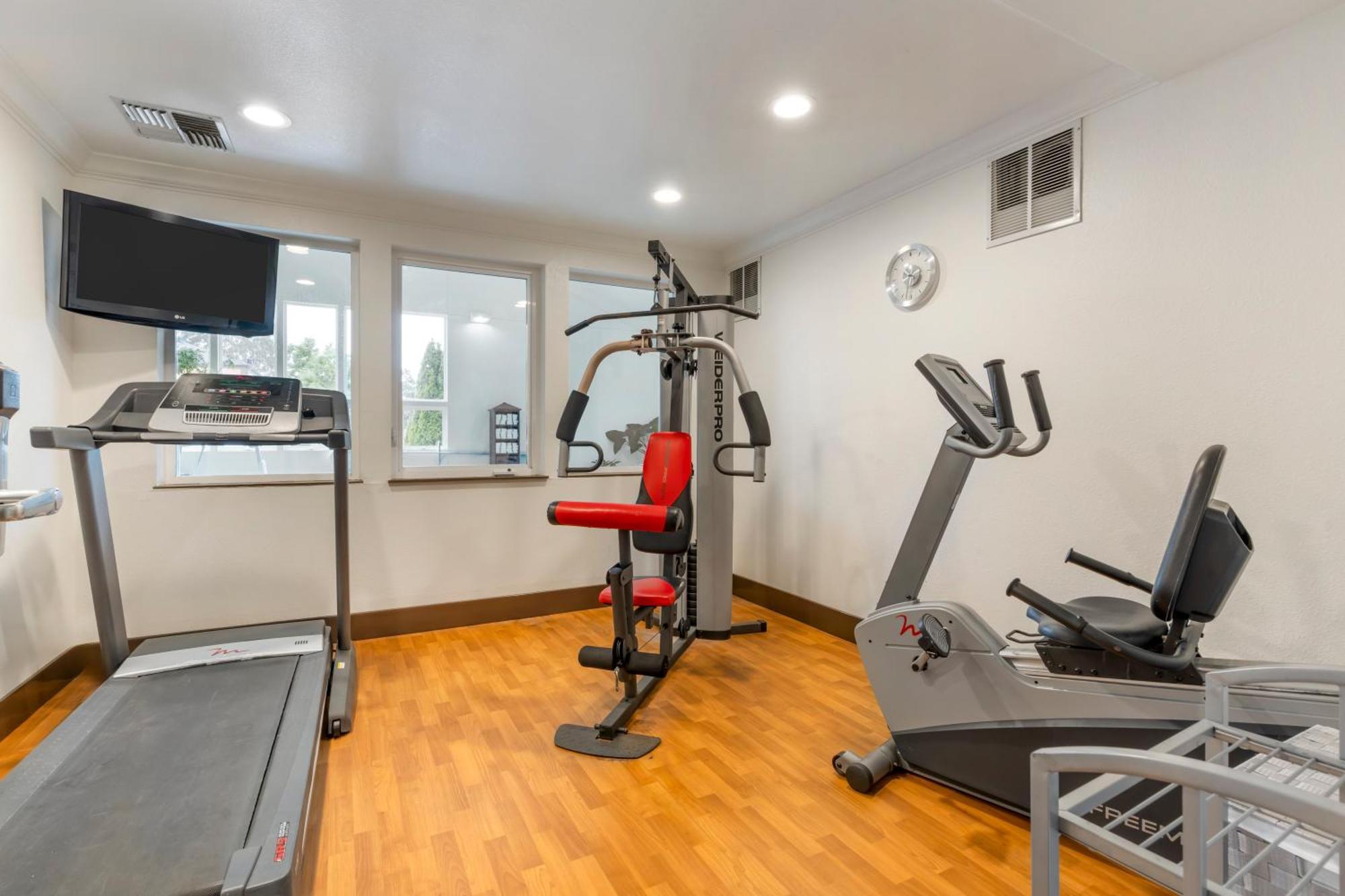 Comfort Inn Арката Екстериор снимка