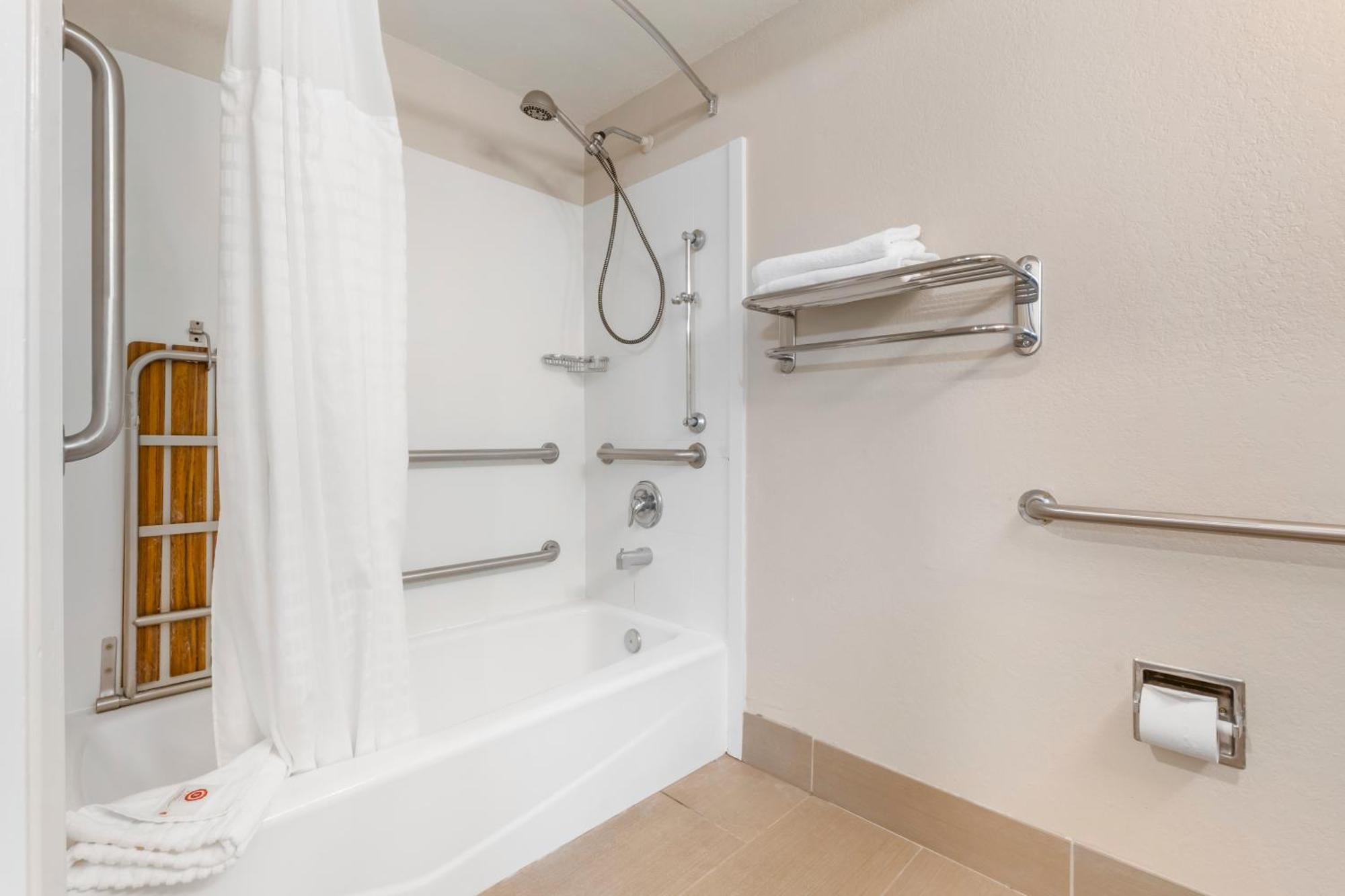 Comfort Inn Арката Екстериор снимка
