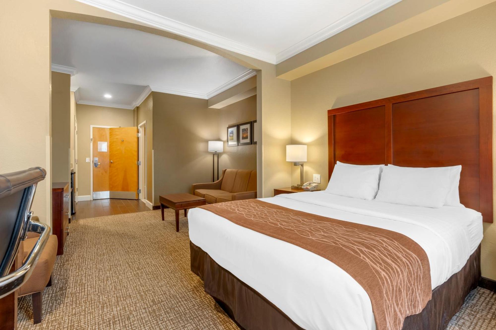 Comfort Inn Арката Екстериор снимка