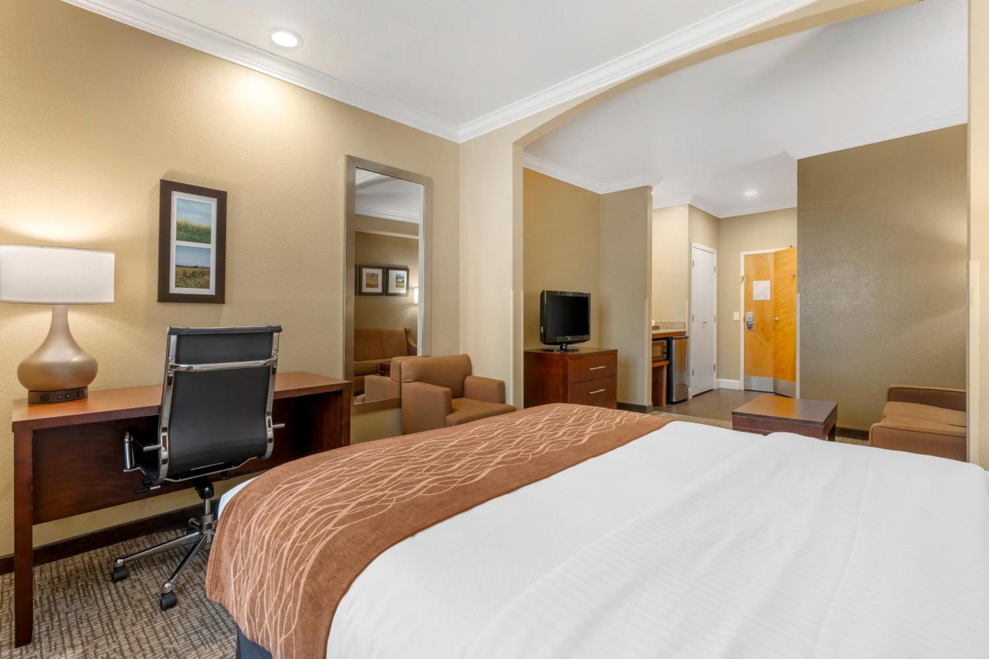 Comfort Inn Арката Екстериор снимка