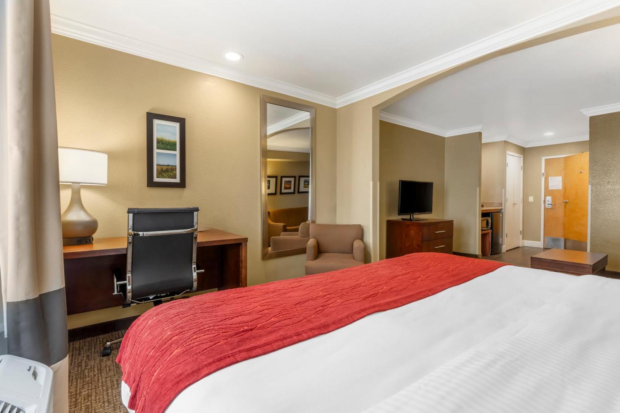 Comfort Inn Арката Екстериор снимка